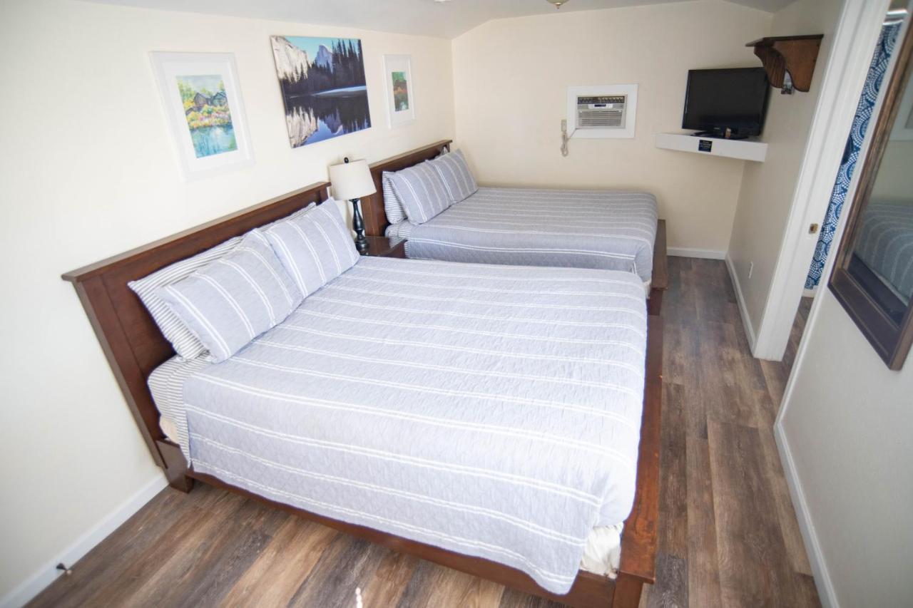 Mt Williamson Motel And Basecamp Independence Extérieur photo